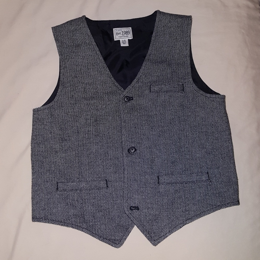 Lot of 4 Boy Items For $10